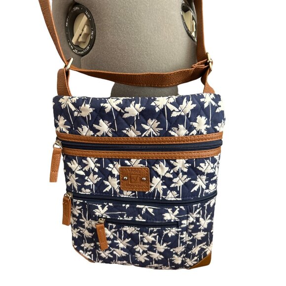 Stone Mountain Quilted Crossbody Bag With Floral Palm Print & Faux Leather Trim - Picture 2 of 10